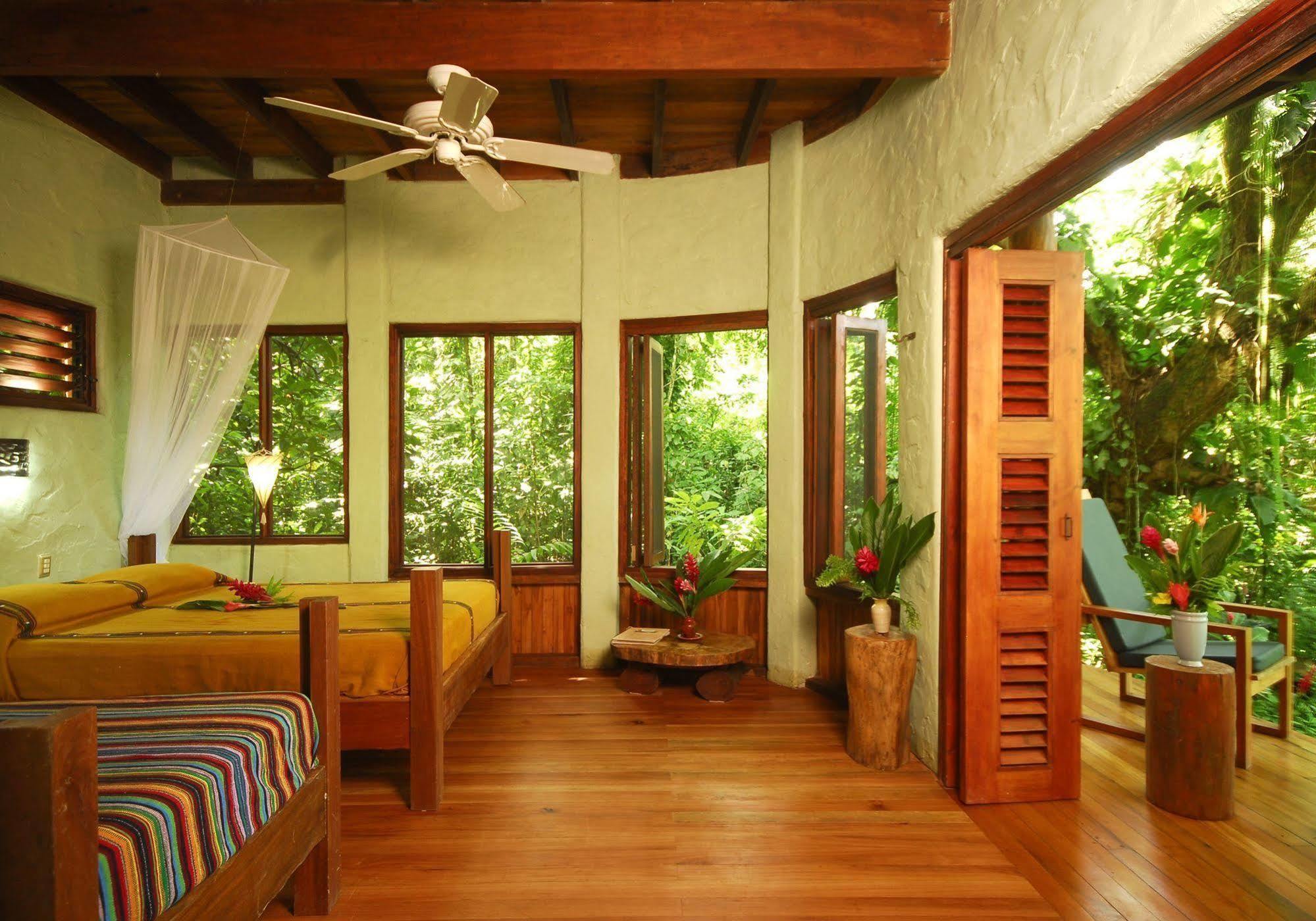 Playa Nicuesa Rainforest Eco Sanctuary Golfito Extérieur photo